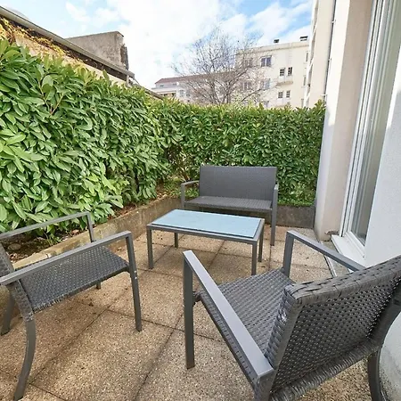 Le Petit Charial -terrasse Privative-part Dieu Lyon