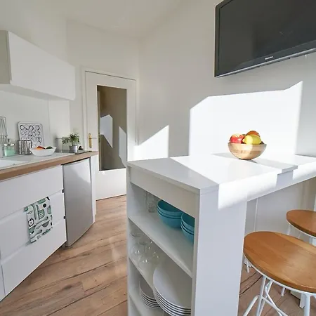 Le Petit Charial -terrasse Privative-part Dieu Appartement